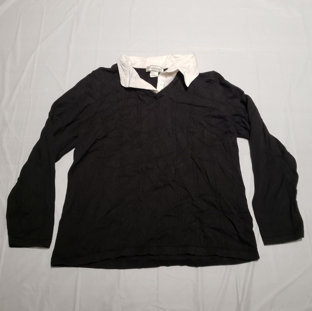 Allison Daley collared top
